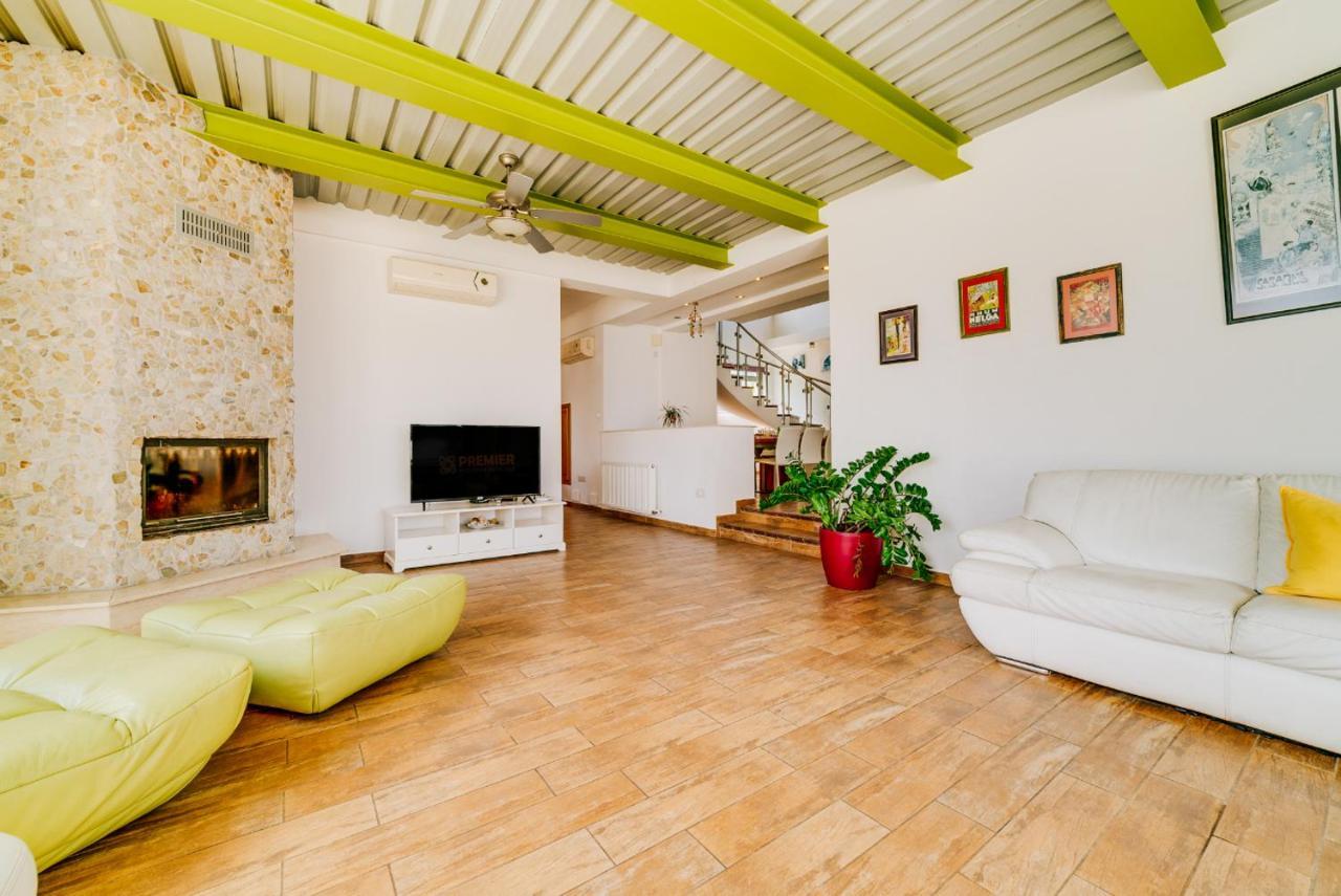 Villa Maria Protaras Exterior photo